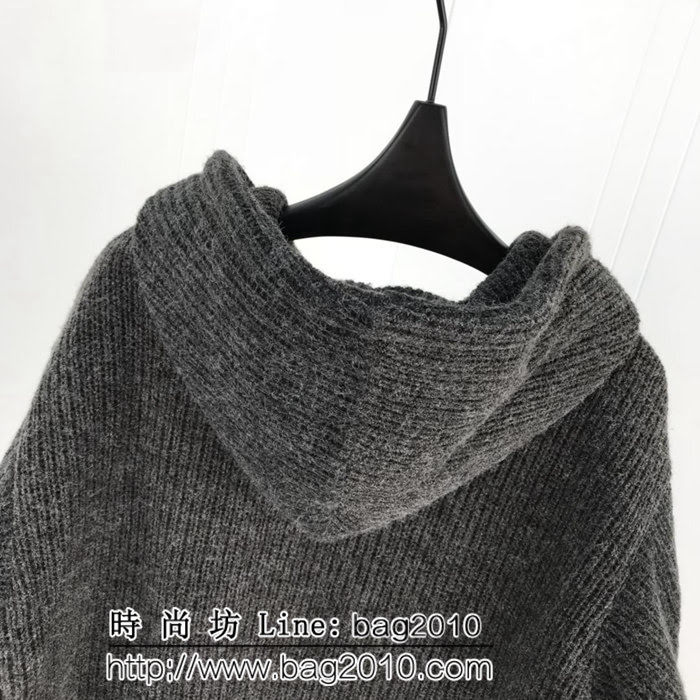 Chrome hearts 克羅心 18ss冬季新款 加厚 OS寬鬆版型 刺繡拼皮大毛衣外套 男女同款 ydi2606